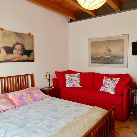 Bed & Breakfast Lucy バルドリーノ エクステリア 写真