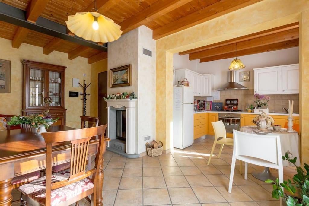 Bed & Breakfast Lucy バルドリーノ エクステリア 写真