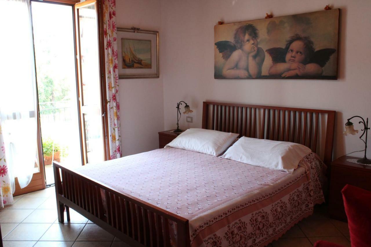 Bed & Breakfast Lucy バルドリーノ エクステリア 写真